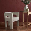 Chaise contemporaine, cadre robuste, chaise d'appoint élégante pour la maison, idéale pour un coin lecture